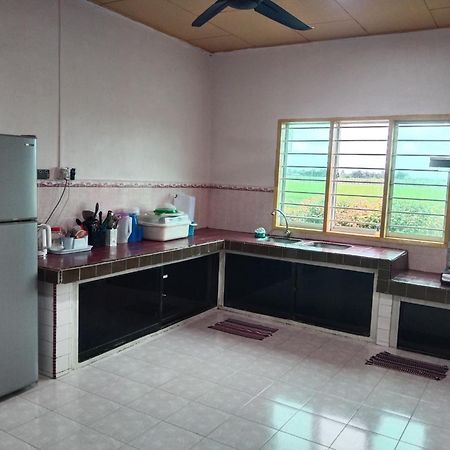 Casa Villa Homestay Sekinchan Buitenkant foto