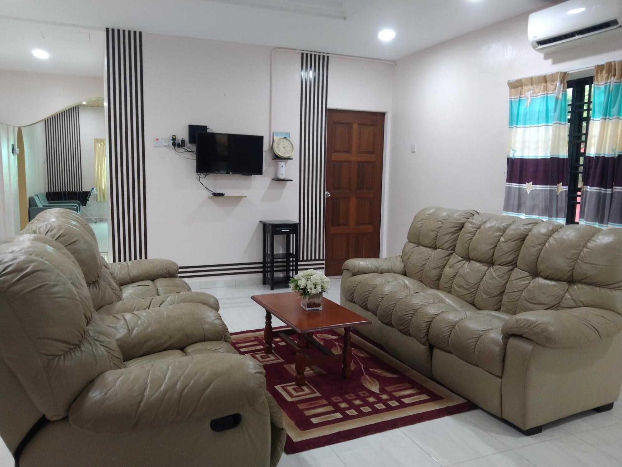 Casa Villa Homestay Sekinchan Buitenkant foto